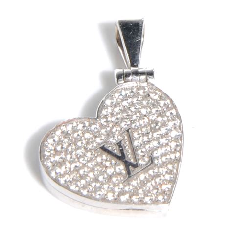 louis vuitton heart necklace